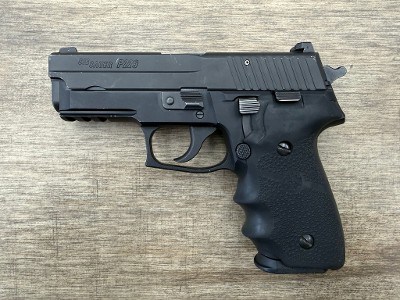SIG SAUER P229 9MM LUGER (9x19 PARA) - Image 1 of 4