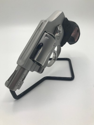 SMITH & WESSON 642-1 .38 SPL +P - Image 2 of 6