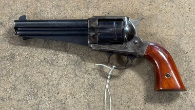 E.M.F. CO., INC. 1875 OUTLAW .44-40 WIN - Image 1 of 9