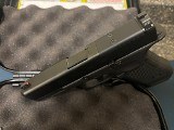GLOCK G17M MOS (FACTORY REFURBISHED) 9MM LUGER (9X19 PARA) - Image 7 of 9
