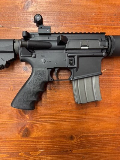BUSHMASTER XM15-E2S 5.56X45MM NATO - Image 2 of 6