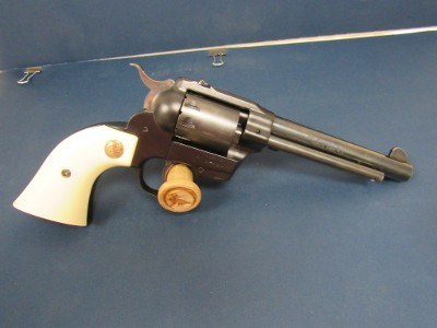 HIGH STANDARD MFG CO DOUBLE NINE W-104 .22 LR - Image 2 of 3