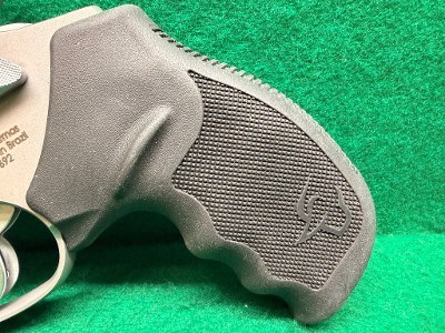 TAURUS 692 TRACKER .357 MAG/9MM - Image 9 of 20