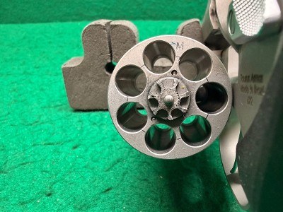 TAURUS 692 TRACKER .357 MAG/9MM - Image 12 of 20