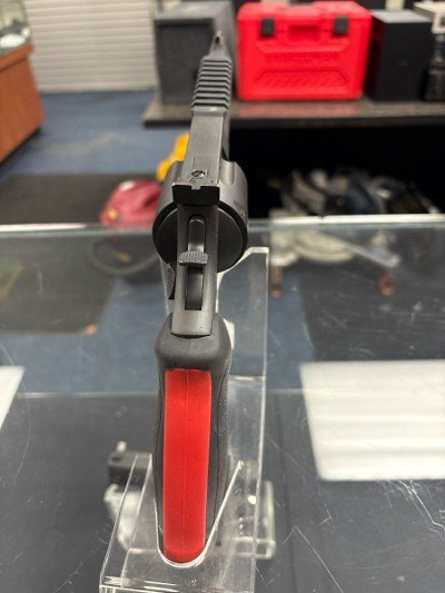 TAURUS RAGING HUNTER 44 .44 MAGNUM - Image 3 of 4