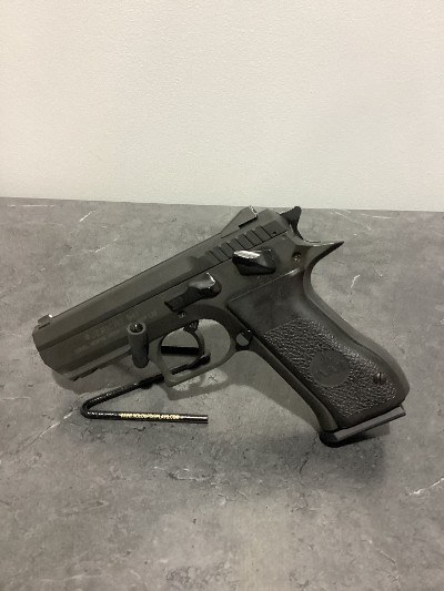 IWI Jericho 941 .45 ACP - Image 3 of 4