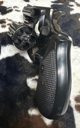 TAURUS 85 .38 SPL - Image 3 of 4