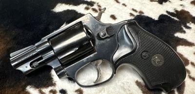 TAURUS 85 .38 SPL - Image 2 of 4