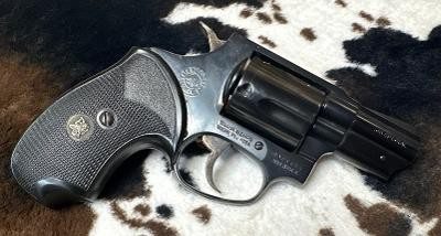 TAURUS 85 .38 SPL - Image 1 of 4