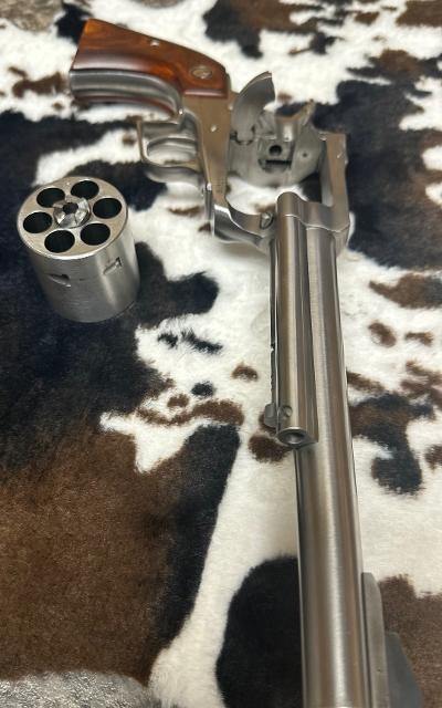 RUGER NEW MODEL SUPER BLACKHAWK .44 MAGNUM - Image 4 of 4
