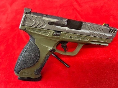 SMITH & WESSON PERFORMANCE CENTER M&P9 METAL 9MM LUGER (9x19 PARA) - Image 4 of 5