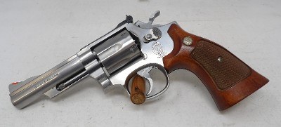 SMITH & WESSON 66-3 .357 MAG - Image 2 of 6