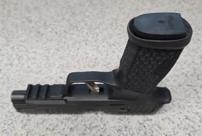 SIG SAUER P365 FUSE 9MM LUGER (9X19 PARA) - Image 4 of 4