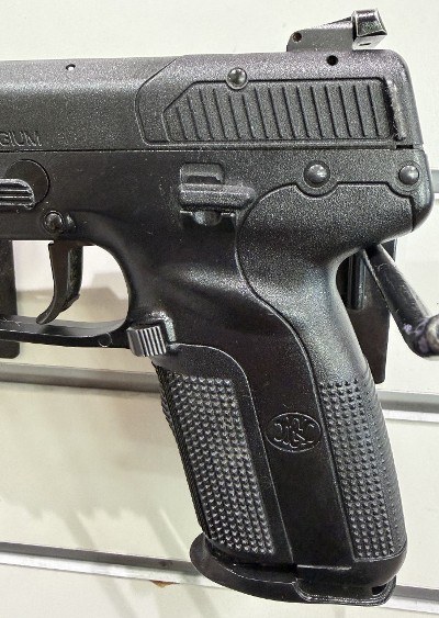 FN FIVE-SEVEN MK2P 5.7X28MM - Image 6 of 8