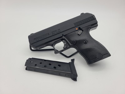 HI-POINT C9 9MM LUGER (9x19 PARA) - Image 1 of 5