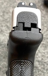 SMITH & WESSON SD40VE .40 CALIBER - Image 3 of 5