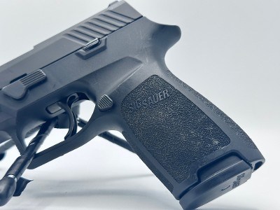 SIG SAUER P320 .40 S&W - Image 6 of 8