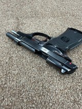 BERETTA 85BB .380 ACP - Image 7 of 13