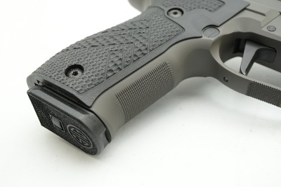 SIG SAUER P226 9MM LUGER (9x19 PARA) - Image 9 of 21