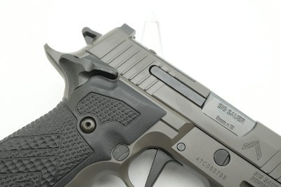 SIG SAUER P226 9MM LUGER (9x19 PARA) - Image 3 of 21