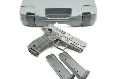 SIG SAUER P226 9MM LUGER (9x19 PARA) - Image 1 of 21