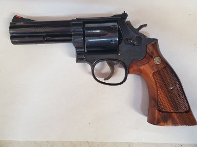 SMITH & WESSON 586 .357 MAG - Image 3 of 7