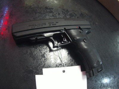 HI-POINT JCP 40 SW - Image 1 of 3