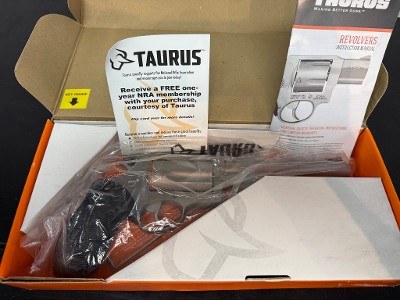 TAURUS THE JUDGE.45 LC/.410 GA - Image 10 of 11