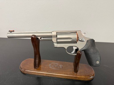 TAURUS THE JUDGE.45 LC/.410 GA - Image 6 of 11