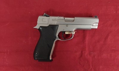 SMITH & WESSON 4586 .45 ACP - Image 2 of 7