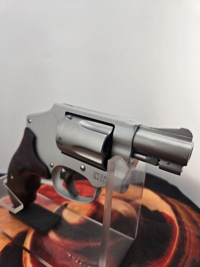 SMITH & WESSON 642-2 .38 SPL +P - Image 1 of 7