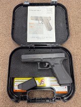 GLOCK 17 Gen 4 9MM LUGER (9x19 PARA) - Image 1 of 9