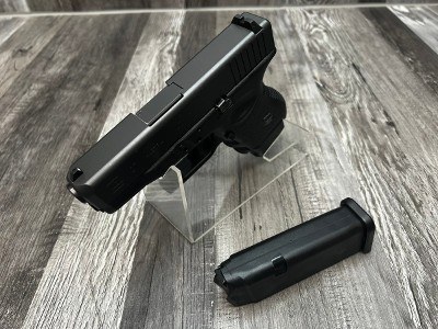 GLOCK 27 GEN 3 40 Smith & Wesson - Image 4 of 4