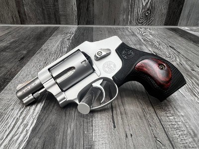 SMITH & WESSON 642-1 (10186) .38 SPL - Image 1 of 4