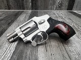 SMITH & WESSON 642-1 (10186) .38 SPL - Image 1 of 4