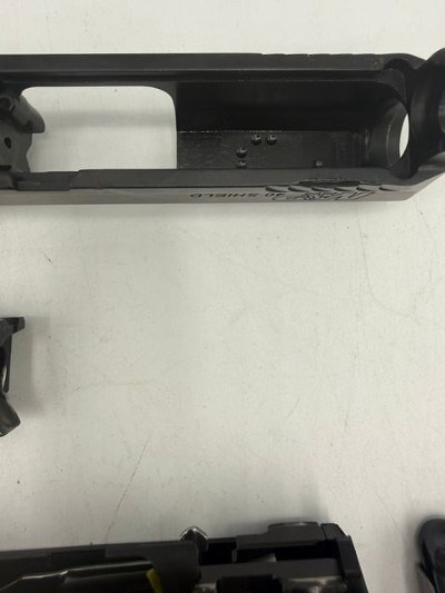 SMITH & WESSON M&P 40 SHIELD M2.0 .40 S&W - Image 3 of 13