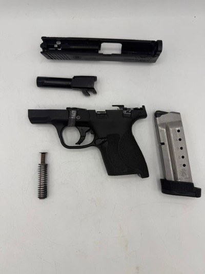 SMITH & WESSON M&P 40 SHIELD M2.0 .40 S&W - Image 1 of 13
