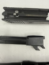 SMITH & WESSON M&P 40 SHIELD M2.0 .40 S&W - Image 2 of 13