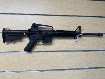 COLT AR-15 A2 Gov&sbquo;t Carbine (LE Trade-In) 5.56X45MM NATO - Image 5 of 8