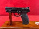 SMITH & WESSON LAW ENFORCEMENT M&P 2.0 .45 ACP - Image 2 of 4