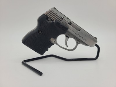 NORTH AMERICAN ARMS GUARDIAN .380 ACP - Image 3 of 4