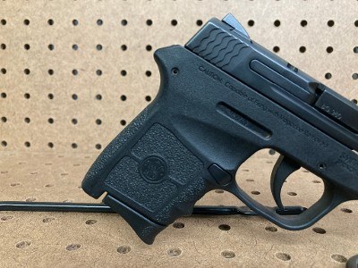 SMITH & WESSON Bodyguard .380 ACP - Image 2 of 7