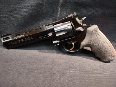 TAURUS TAURUS RAGING BULL .44 MAGNUM - Image 1 of 5
