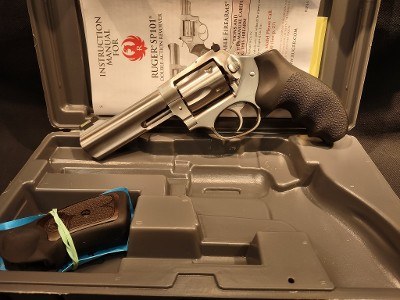 RUGER SP101 .357 MAG - Image 1 of 5