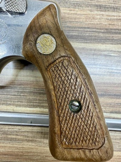 SMITH & WESSON Model 37 .38 SPL - Image 5 of 20