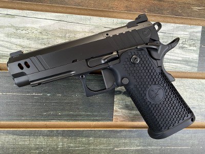 NIGHTHAWK CUSTOM VICE PRESIDENT9MM LUGER (9x19 PARA) - Image 1 of 5