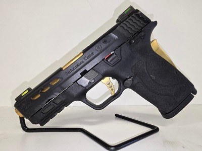 SMITH & WESSON M&P9 SHIELD 9MM LUGER (9x19 PARA) - Image 4 of 6