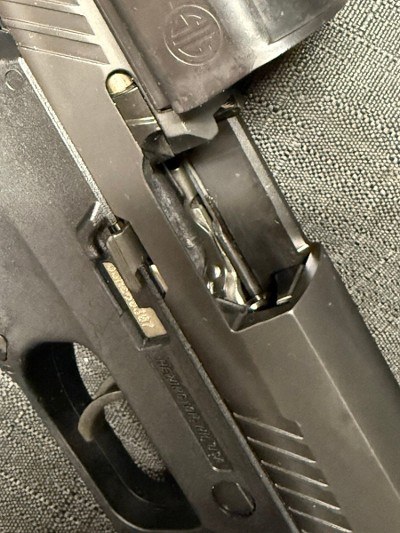 SIG SAUER P320 9MM LUGER (9x19 PARA) - Image 5 of 8
