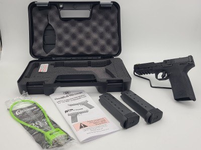 SMITH & WESSON M&P 22 Magnum .22 WMR - Image 2 of 6