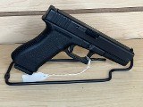 GLOCK 22 .40 S&W - Image 4 of 8
